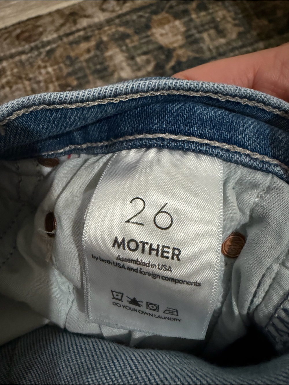 MOTHER Lil’ rambler zip flood jeans Petite High-Rise Straight Jeans in Blue - Picture 7 of 9